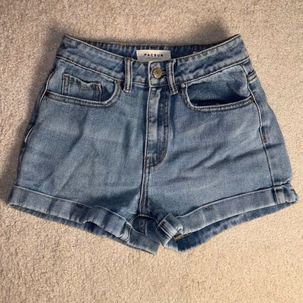 PacSun Medium Wash Denim Mom Shorts